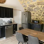Le Du Parayre *