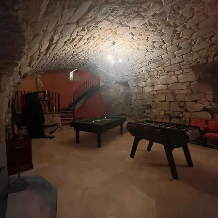 Le Du Parayre Nyaraló *