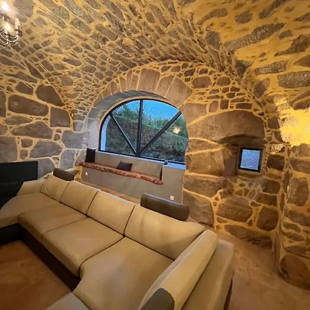 Nyaraló Le Du Parayre Lunac