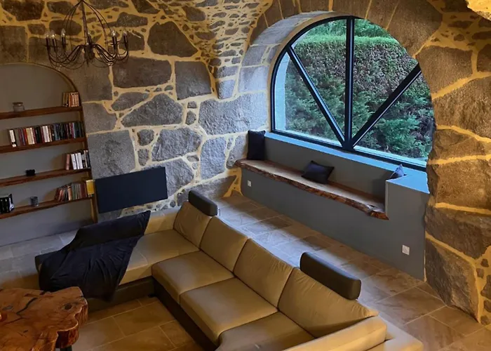 Le Du Parayre * Lunac